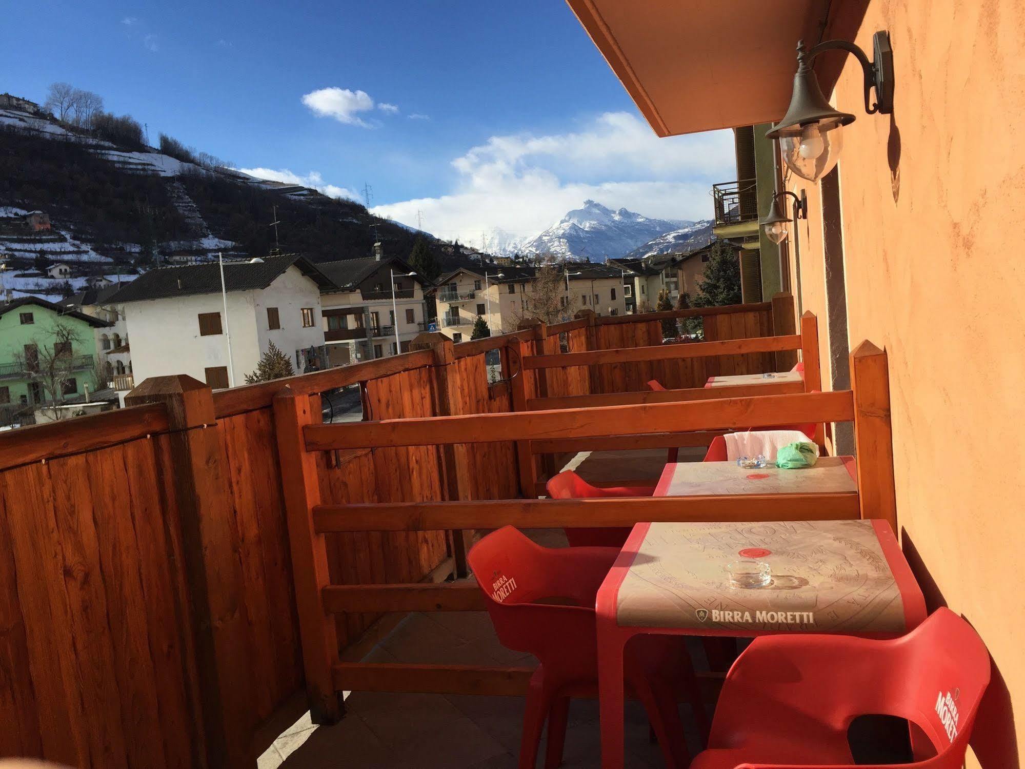 Sottosopra Alps Apartments & Rooms Charvensod Екстериор снимка